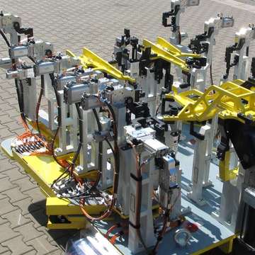 Production of welding tools up to 3.000 x 3.000 mm size and up to 4.500 kg
