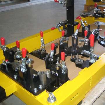 Large welding clamping tools for arc robotic welding